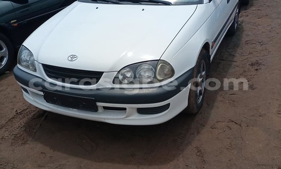 Acheter Occasion Voiture Toyota Avensis Blanc à Lomé, Togo Acheter Occasion Voiture Toyota Avensis Blanc à Lomé, Togo