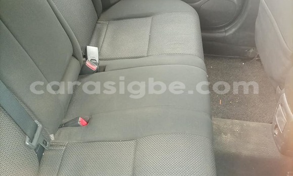 Acheter Occasion Voiture Toyota Avensis Bleu à Lomé, Togo Acheter Occasion Voiture Toyota Avensis Bleu à Lomé, Togo