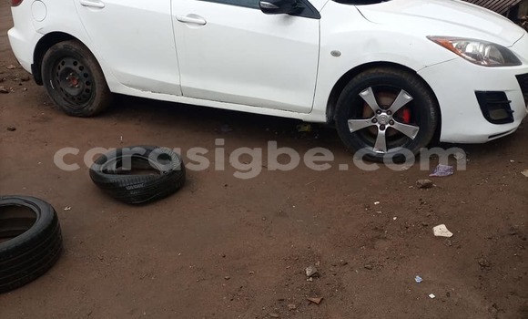 Acheter Occasion Voiture Mazda 3 Blanc à Lomé, Togo Acheter Occasion Voiture Mazda 3 Blanc à Lomé, Togo