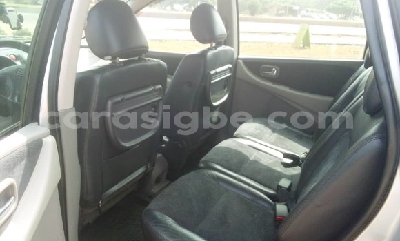 Acheter Occasion Voiture Nissan Almera Tino Gris à Lomé, Maritime Acheter Occasion Voiture Nissan Almera Tino Gris à Lomé, Maritime