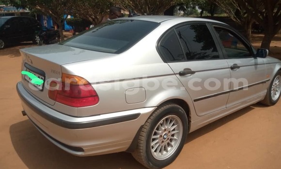 Acheter Occasion Voiture BMW E46 Gris à Lomé, Togo Acheter Occasion Voiture BMW E46 Gris à Lomé, Togo