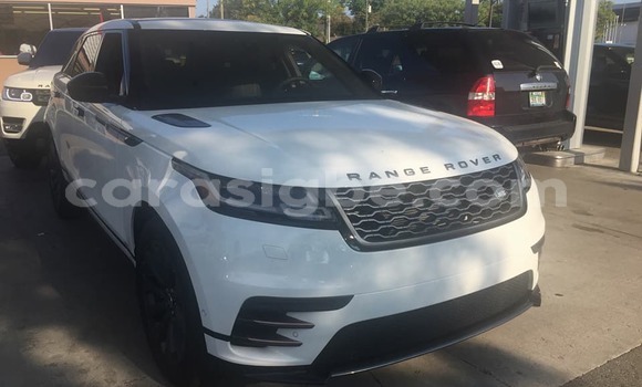 Buy New Land Rover Range Rover White Car in Lome in Togo Buy New Land Rover Range Rover White Car in Lome in Togo