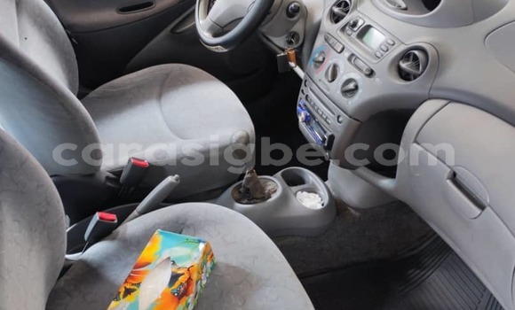 Buy Used Toyota Yaris Silver Car in Lome in Maritime Buy Used Toyota Yaris Silver Car in Lome in Maritime