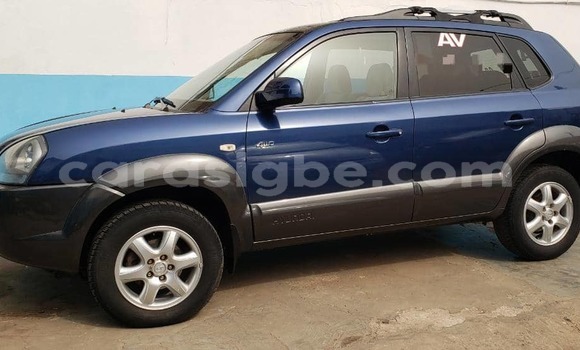 Buy Used Hyundai Tucson Blue Car in Lome in Togo Buy Used Hyundai Tucson Blue Car in Lome in Togo