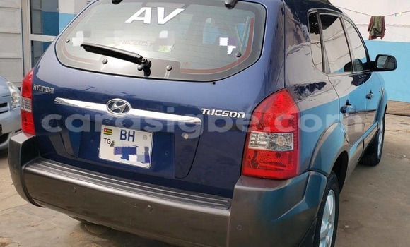 Buy Used Hyundai Tucson Blue Car in Lome in Togo Buy Used Hyundai Tucson Blue Car in Lome in Togo