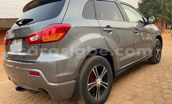 Buy Used Mitsubishi RVR Silver Car in Lome in Togo Buy Used Mitsubishi RVR Silver Car in Lome in Togo