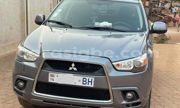 Buy Used Mitsubishi RVR Silver Car in Lome in Togo Buy Used Mitsubishi RVR Silver Car in Lome in Togo