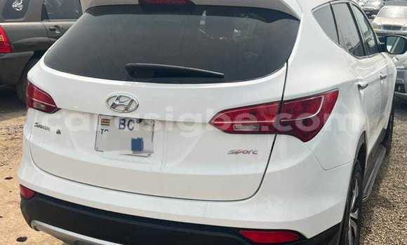 Acheter Occasion Voiture Hyundai Santa Fe Blanc à Lomé, Togo Acheter Occasion Voiture Hyundai Santa Fe Blanc à Lomé, Togo