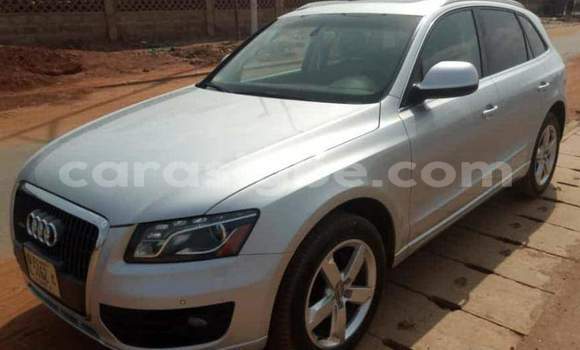 Acheter Occasion Voiture Audi Q5 Blanc à Lomé, Togo Acheter Occasion Voiture Audi Q5 Blanc à Lomé, Togo