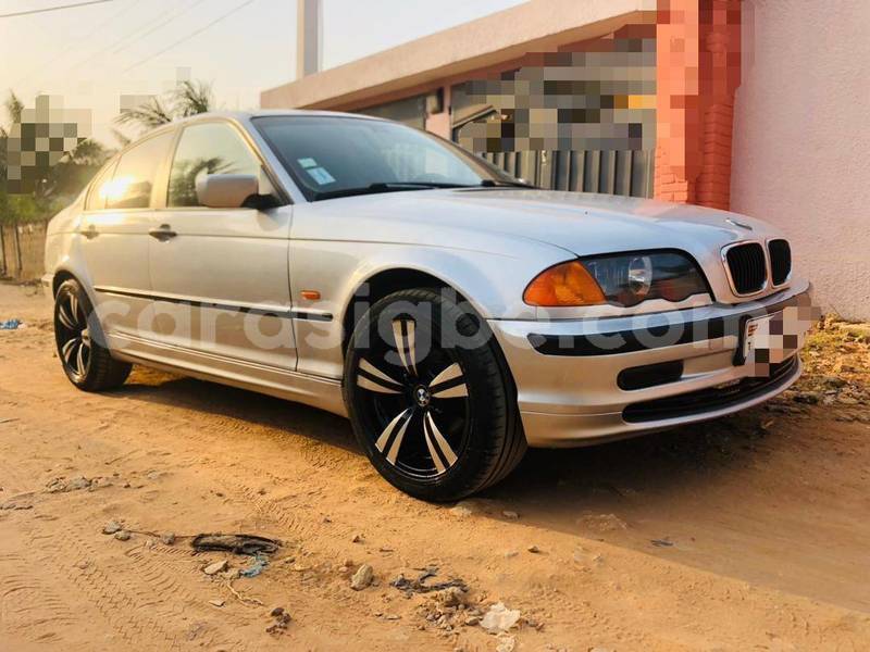Big with watermark bmw 3 series togo lome 7575