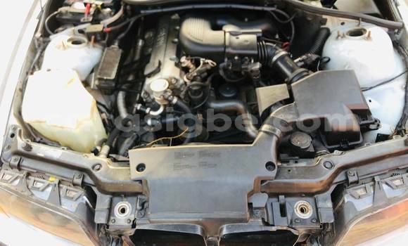 Acheter Occasion Voiture BMW 3–Series Gris à Lomé, Togo Acheter Occasion Voiture BMW 3–Series Gris à Lomé, Togo