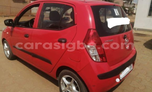 Acheter Occasion Voiture Toyota Yaris Rouge à Lomé, Togo Acheter Occasion Voiture Toyota Yaris Rouge à Lomé, Togo