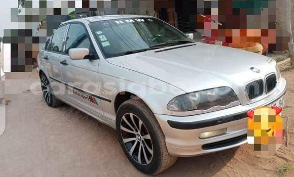 Acheter Occasion Voiture BMW E46 Gris à Lomé, Togo Acheter Occasion Voiture BMW E46 Gris à Lomé, Togo