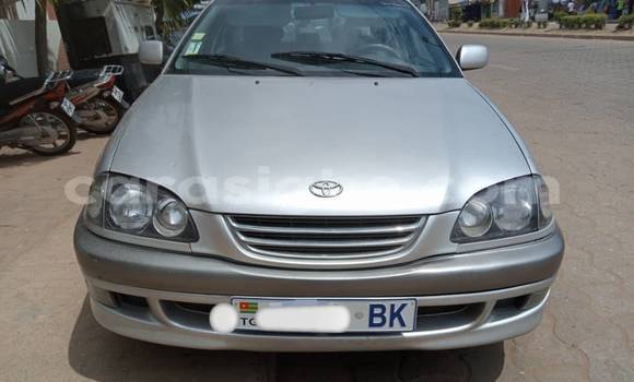 Acheter Occasion Voiture Toyota Avensis Gris à Lomé, Togo Acheter Occasion Voiture Toyota Avensis Gris à Lomé, Togo