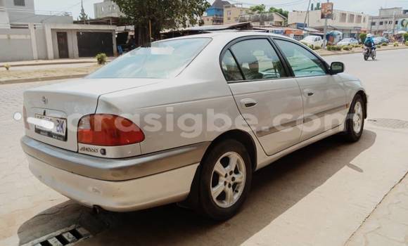 Acheter Occasion Voiture Toyota Avensis Gris à Lomé, Togo Acheter Occasion Voiture Toyota Avensis Gris à Lomé, Togo