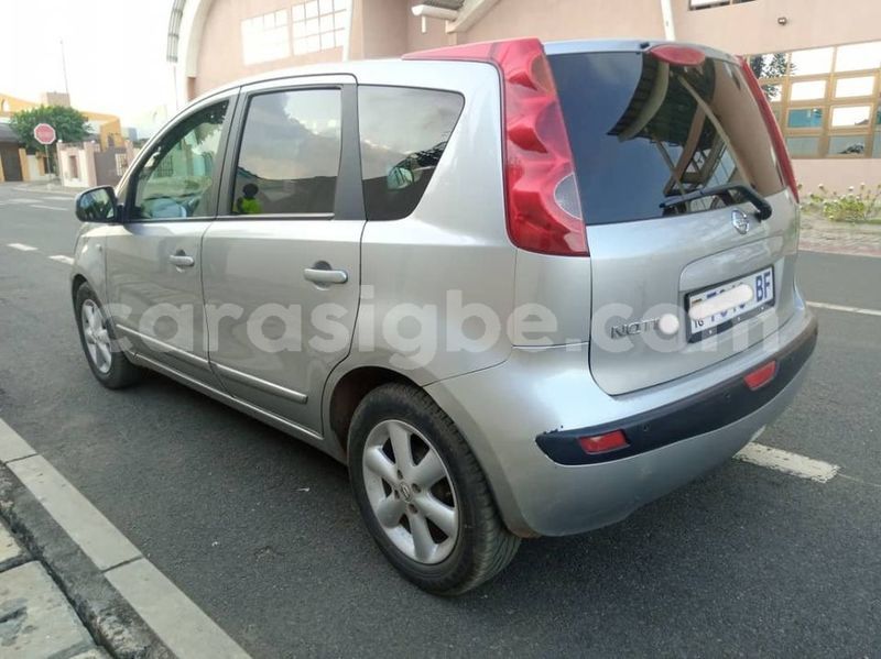 Big with watermark nissan note togo lome 7603