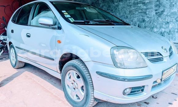 Acheter Occasion Voiture Nissan Almera Gris à Lomé, Togo Acheter Occasion Voiture Nissan Almera Gris à Lomé, Togo