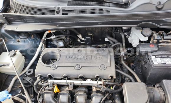 Acheter Occasion Voiture Kia Sportage Bleu à Lomé, Togo Acheter Occasion Voiture Kia Sportage Bleu à Lomé, Togo