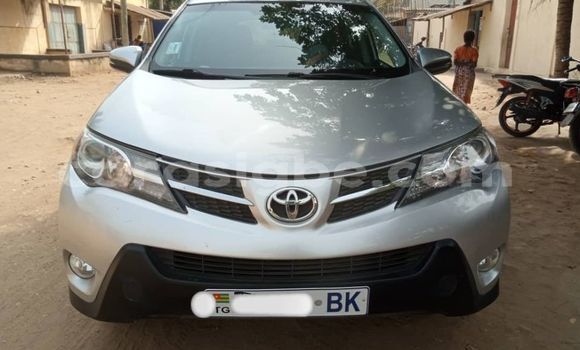 Acheter Occasion Voiture Toyota RAV4 Gris à Lomé, Togo Acheter Occasion Voiture Toyota RAV4 Gris à Lomé, Togo