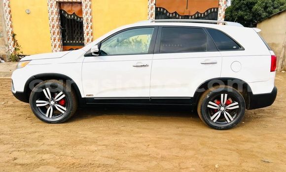 Acheter Occasion Voiture Kia Sorento Blanc à Lomé, Togo Acheter Occasion Voiture Kia Sorento Blanc à Lomé, Togo