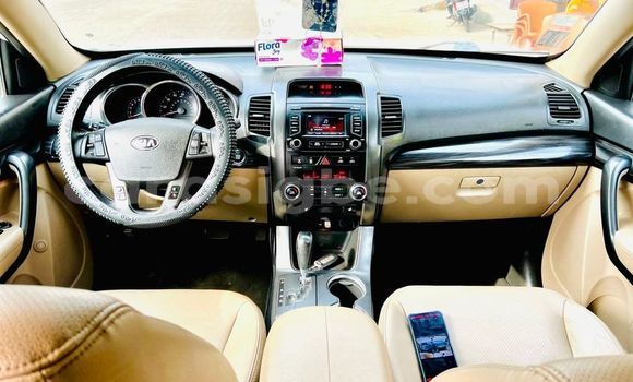 Acheter Occasion Voiture Kia Sorento Blanc à Lomé, Togo Acheter Occasion Voiture Kia Sorento Blanc à Lomé, Togo
