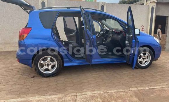 Buy Used Toyota Corolla Verso Blue Car in Lome in Togo Buy Used Toyota Corolla Verso Blue Car in Lome in Togo