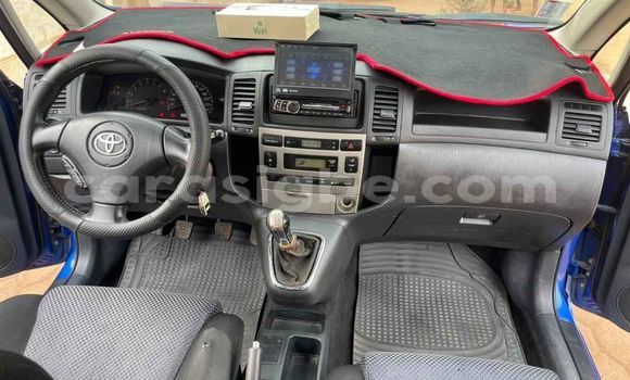 Buy Used Toyota Corolla Verso Blue Car in Lome in Togo Buy Used Toyota Corolla Verso Blue Car in Lome in Togo