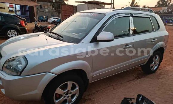 Buy Used Hyundai Tucson Silver Car in Lome in Togo Buy Used Hyundai Tucson Silver Car in Lome in Togo