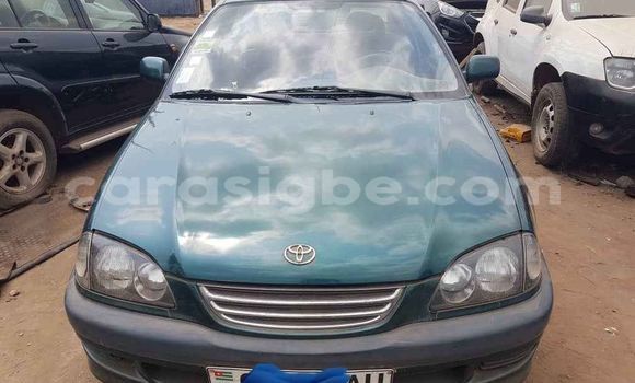 Buy Used Toyota Avensis Green Car in Lome in Togo Buy Used Toyota Avensis Green Car in Lome in Togo
