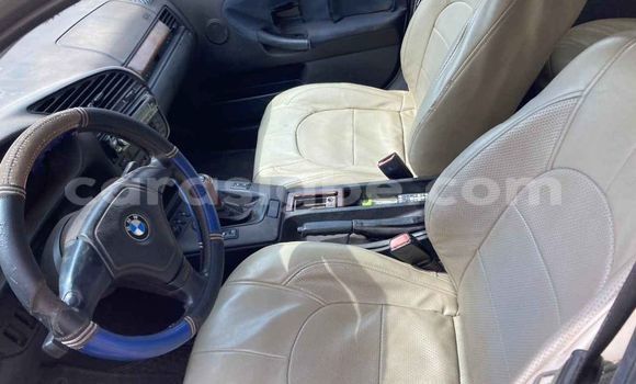 Buy Used BMW E30 White Car in Lome in Togo Buy Used BMW E30 White Car in Lome in Togo