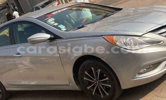Buy Used Hyundai Sonata Silver Car in Lome in Togo Buy Used Hyundai Sonata Silver Car in Lome in Togo
