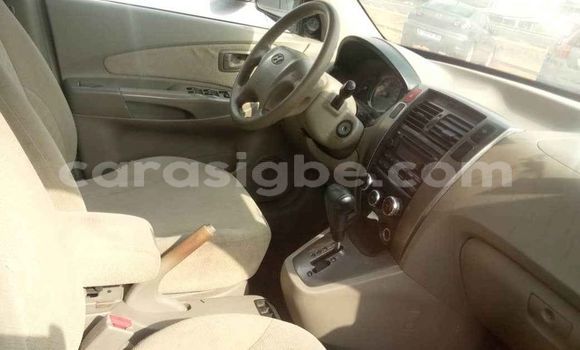 Buy Used Hyundai Tucson White Car in Lome in Togo Buy Used Hyundai Tucson White Car in Lome in Togo