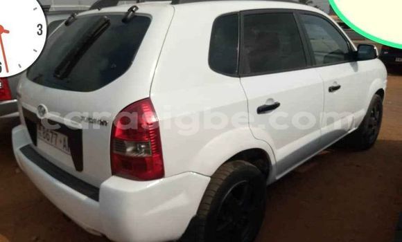Buy Used Hyundai Tucson White Car in Lome in Togo Buy Used Hyundai Tucson White Car in Lome in Togo