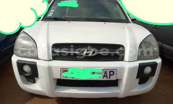 Buy Used Hyundai Tucson White Car in Lome in Togo Buy Used Hyundai Tucson White Car in Lome in Togo