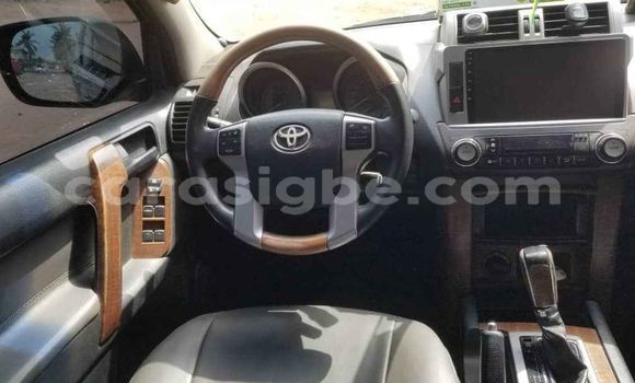 Buy Used Toyota Land Cruiser Prado Silver Car in Lome in Togo Buy Used Toyota Land Cruiser Prado Silver Car in Lome in Togo