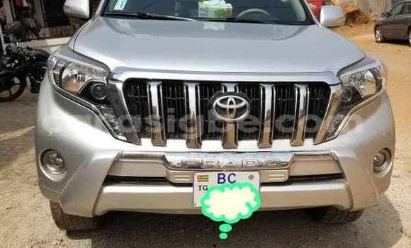 Buy Used Toyota Land Cruiser Prado Silver Car in Lome in Togo Buy Used Toyota Land Cruiser Prado Silver Car in Lome in Togo