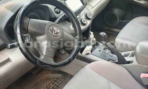Buy Used Toyota RAV4 Blue Car in Lome in Togo Buy Used Toyota RAV4 Blue Car in Lome in Togo