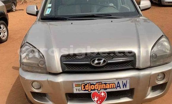 Buy Used Hyundai Tucson Silver Car in Lome in Togo Buy Used Hyundai Tucson Silver Car in Lome in Togo
