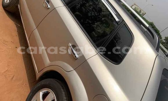 Buy Used Hyundai Tucson Silver Car in Lome in Togo Buy Used Hyundai Tucson Silver Car in Lome in Togo