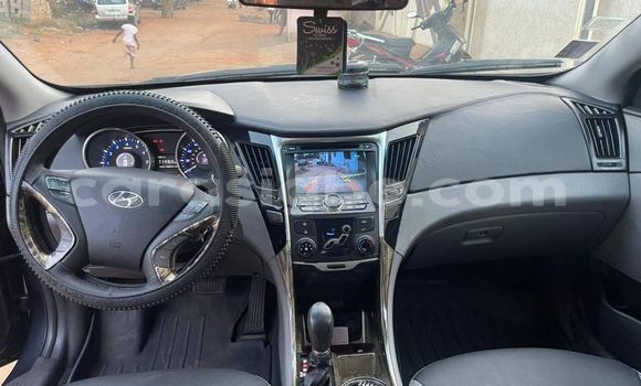 Buy Used Hyundai Sonata Blue Car in Lome in Togo Buy Used Hyundai Sonata Blue Car in Lome in Togo