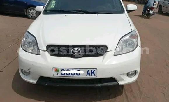Acheter Occasion Voiture Toyota Matrix Blanc à Lomé, Togo