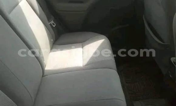 Buy Used Toyota Matrix White Car in Lome in Togo Buy Used Toyota Matrix White Car in Lome in Togo