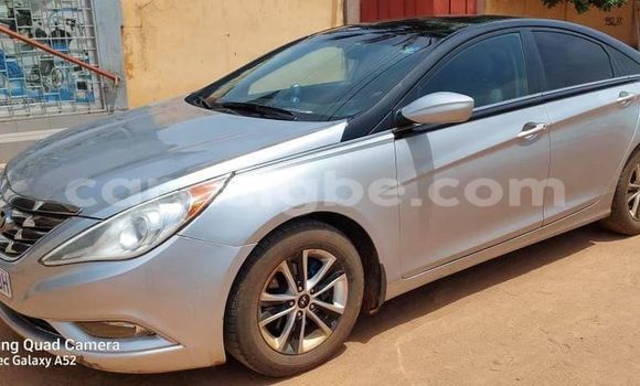 Buy Used Hyundai Sonata Silver Car in Lome in Togo Buy Used Hyundai Sonata Silver Car in Lome in Togo