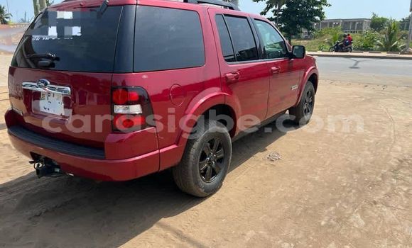 Buy Used Ford Explorer Red Car in Lome in Togo Buy Used Ford Explorer Red Car in Lome in Togo