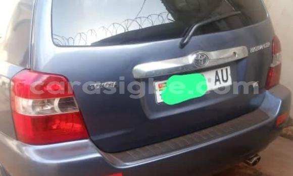 Buy Used Toyota Highlander Blue Car in Lome in Togo Buy Used Toyota Highlander Blue Car in Lome in Togo