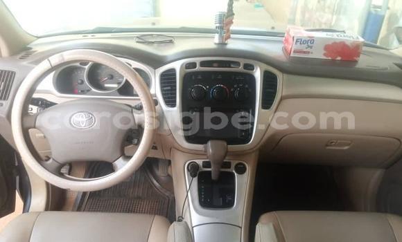 Buy Used Toyota Highlander Blue Car in Lome in Togo Buy Used Toyota Highlander Blue Car in Lome in Togo