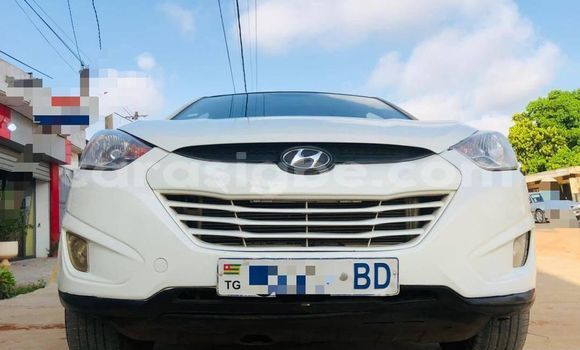 Buy Used Hyundai Tucson White Car in Lome in Togo Buy Used Hyundai Tucson White Car in Lome in Togo