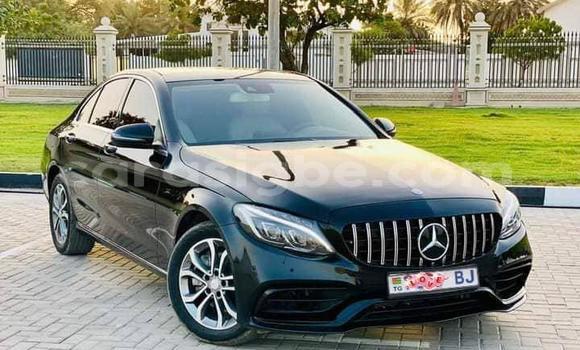 Buy Used Mercedes-Benz C-Classe Black Car in Lome in Togo Buy Used Mercedes-Benz C-Classe Black Car in Lome in Togo