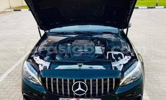 Buy Used Mercedes-Benz C-Classe Black Car in Lome in Togo Buy Used Mercedes-Benz C-Classe Black Car in Lome in Togo