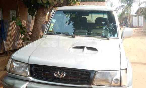Acheter Occasion Voiture Hyundai Galloper Gris à Lomé, Togo Acheter Occasion Voiture Hyundai Galloper Gris à Lomé, Togo